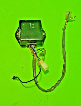 15e-85540-m0-00 Yamaha 1982 Xt125j Xt 125 J Cdi Box