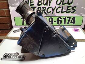 3rw-14411-02-00 Yamaha 00 01 02 03 04 Ttr 225 Ttr225 Oem Airbox Housing Boot Cleaner 2004