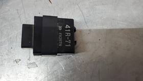 41r-71 Yamaha Relay Virago Xv1100 1100 Turn Signal Starting