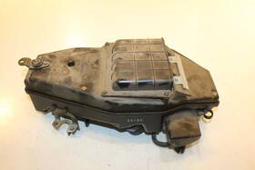 5px-14440-01-00 Yamaha 2002 Road Star Warrior Airbox Air Intake Filter Box