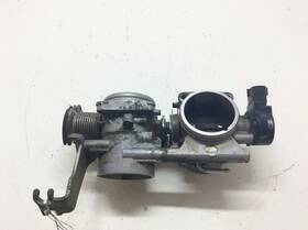 5px-85885-01-00 Yamaha Throttle Body Intake 2006-2007 Roadliner Stratoliner Oem