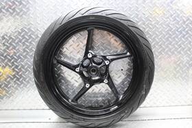 Cxmt3.50 Yamaha 7813319 2006 Fz1 Front Wheel With Rim J17m/cxmt3.50 And Tire Dunlop 120/70zr17