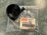 Yamaha Throttle Grip Cap It 175 250 465 Yz 125 490 Oem 4V4-26281-00-00. Fixed Price $49.99.