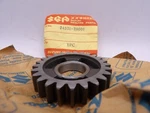 Nos Suzuki TC185 DS185 RV125 GT185 Oem Transmission 3RD Drive Gear 24331-28001. Fixed Price $17.98.