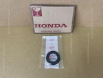 Honda CBR900RR Fireblade SC33 96-99 Oil Seal 40X62X8.4 Nok 91207-MW0-003 Counter. Fixed Price $10.57.