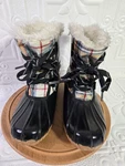 Sporto KIM/6114409 Multi-color Plaid Rubber Faux Fur Snow Boots Women's Size 10M. Fixed Price $19.99.