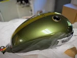 Triumph Thruxton 900 Efi Fuel Tank, Brooklands Green T2403180-HM. Fixed Price $1761.42.