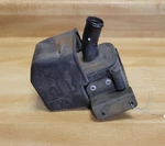 2001 Yamaha Royal Star Venture XVZ1300TF Rear Back Lower Air Cleaner Case & Cap. Fixed Price $100.00.