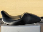 '16 Harley-davidson Street Glide Cvo Flhxse Front Seat Saddle 24688 Low 2016. Fixed Price $150.00.