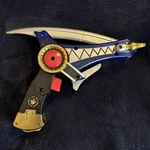 Vtg Power Rangers Dino Blue Thundermax Squirt Blaster 2004. Fixed Price $17.00.