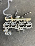 04-06 Yamaha Yzf R1 Throttle Body Fuel Injectors Intake Oem 5VY100M434. Fixed Price $100.00.
