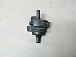 15 Bmw R1200GS K50 Fuel Tank Breather Valve Oem 13901465030. Fixed Price $15.48.